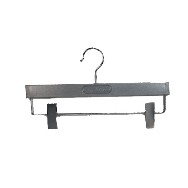 plastic hanger/trousers rack